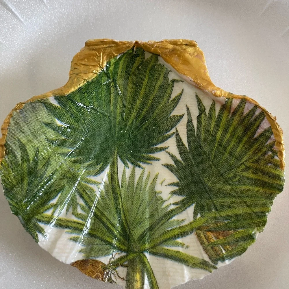 Shell trinkets - Picture 12 of 16